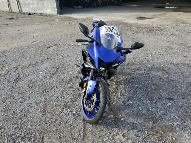 2024 Yamaha YZFR7