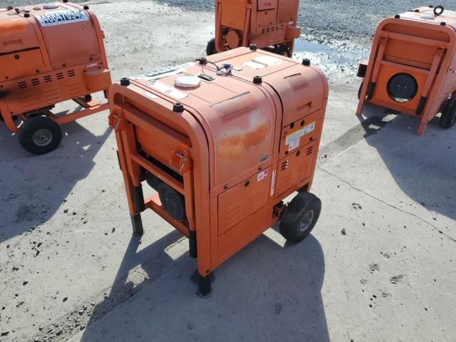 2009 Titan TG 7500D