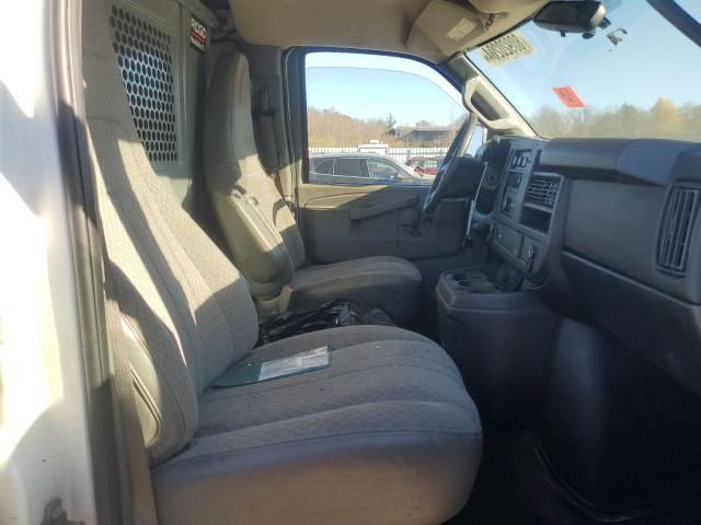 2016 GMC Savana G2500