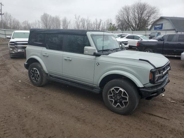 2022 Ford Bronco Base