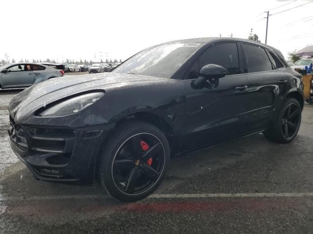 2018 Porsche Macan Turbo