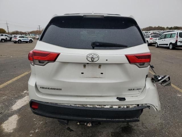 2019 Toyota Highlander SE