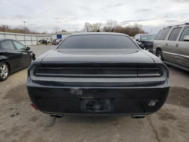 2014 Dodge Challenger SXT