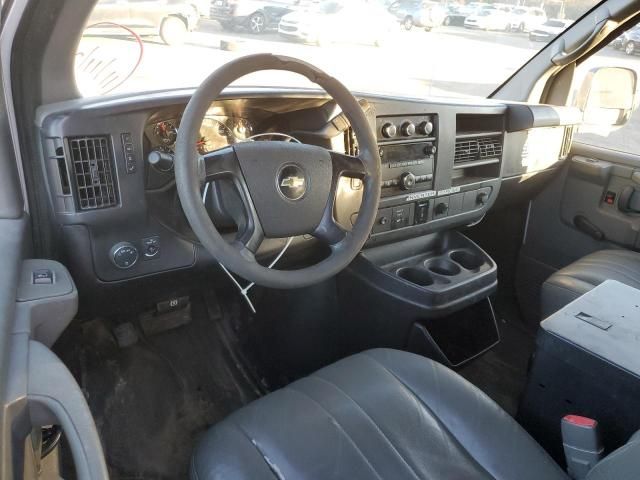 2013 Chevrolet Express G2500