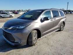 Toyota Sienna xle salvage cars for sale: 2022 Toyota Sienna XLE