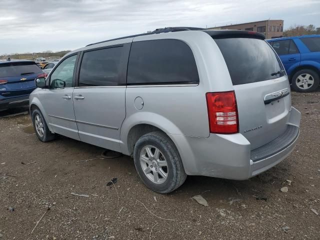 2010 Chrysler Town & Country Touring