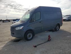 Mercedes-Benz Sprinter Vehiculos salvage en venta: 2019 Mercedes-Benz Sprinter 2500/3500