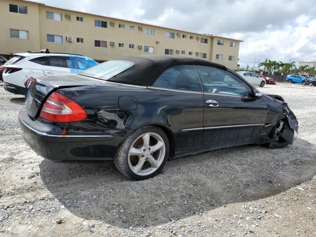 2005 Mercedes-Benz CLK 320