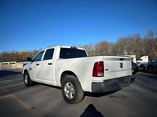 2022 Dodge RAM 1500 Classic SLT