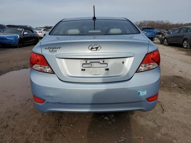 2012 Hyundai Accent GLS