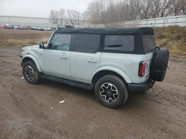 2022 Ford Bronco Base