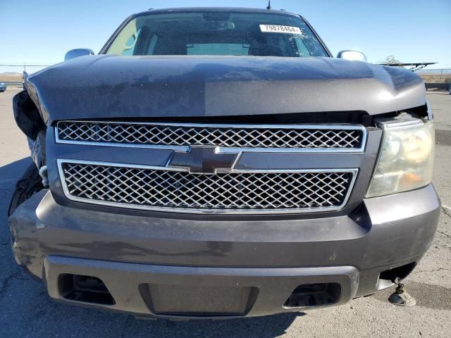 2011 Chevrolet Avalanche LS