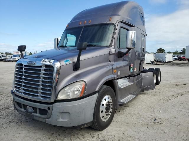 2015 Freightliner Cascadia 125