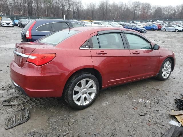 2013 Chrysler 200 Touring