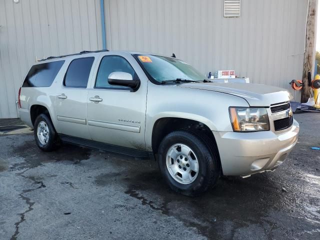 2014 Chevrolet Suburban C1500 LT