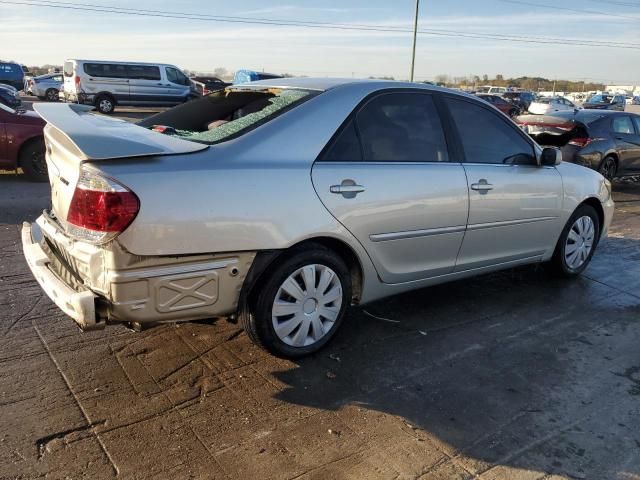 2005 Toyota Camry LE