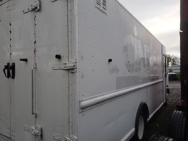 2007 Freightliner Chassis M Line WALK-IN Van