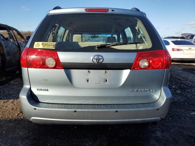 2007 Toyota Sienna CE