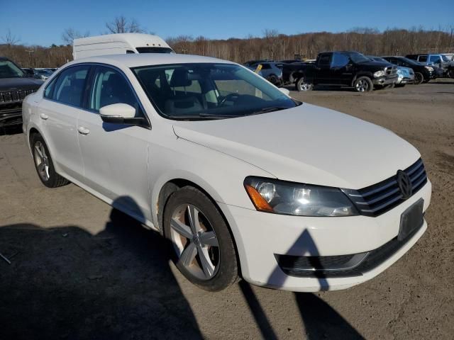 2013 Volkswagen Passat SE