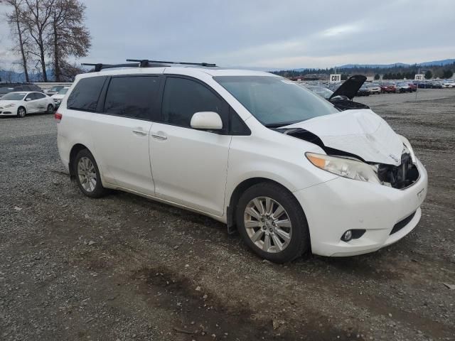 2012 Toyota Sienna XLE