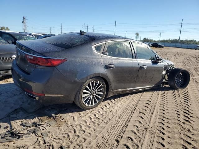 2017 KIA Cadenza Premium