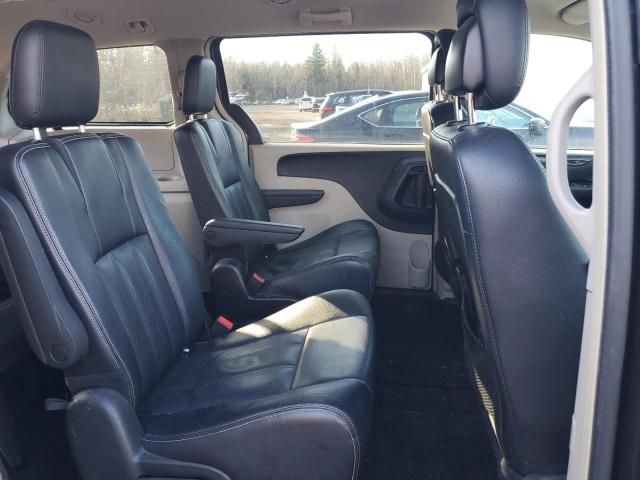 2015 Dodge Grand Caravan Crew