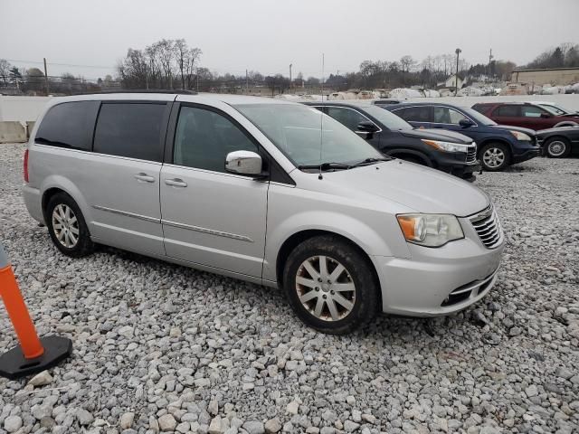 2012 Chrysler Town & Country Touring L