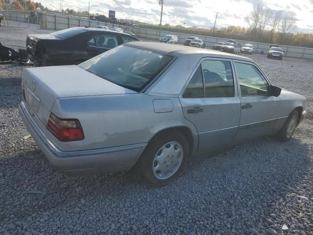 1994 Mercedes-Benz E 320
