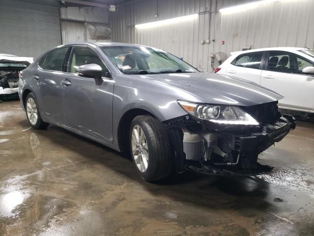 2013 Lexus ES 300H