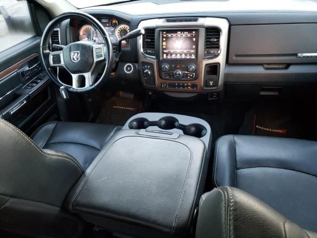 2014 Dodge 3500 Laramie