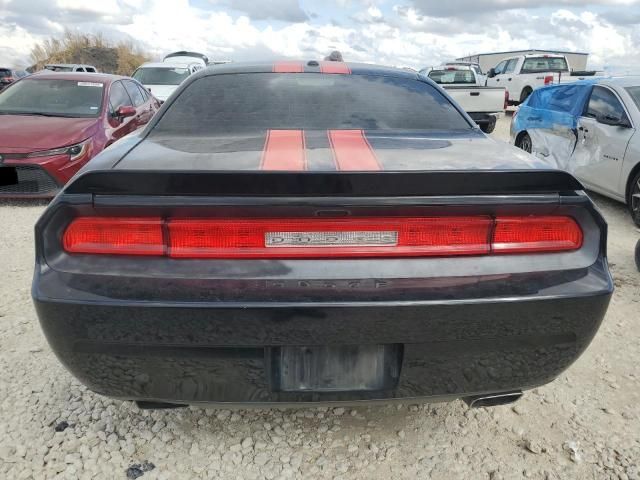 2014 Dodge Challenger SXT