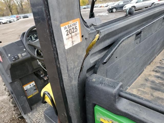 2018 John Deere Gator