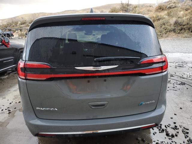 2022 Chrysler Pacifica Hybrid Touring L