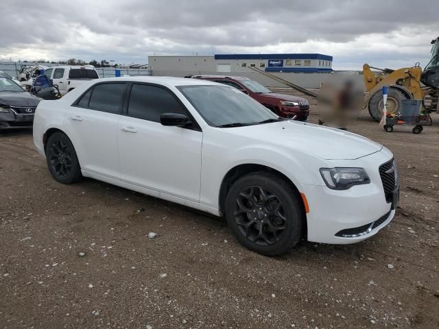 2019 Chrysler 300 Touring