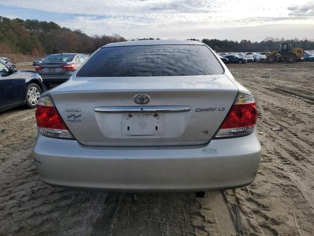 2005 Toyota Camry LE