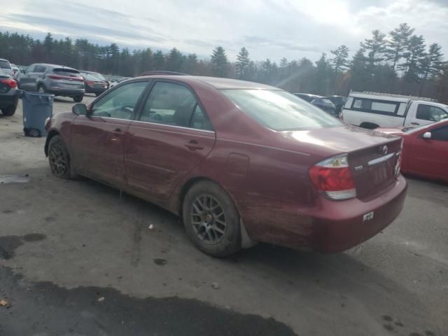 2005 Toyota Camry LE