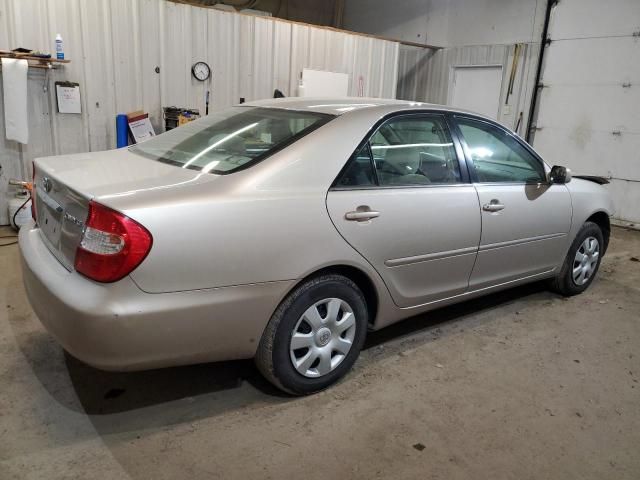 2004 Toyota Camry LE