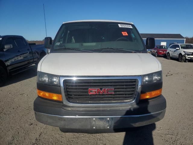 2016 GMC Savana G2500