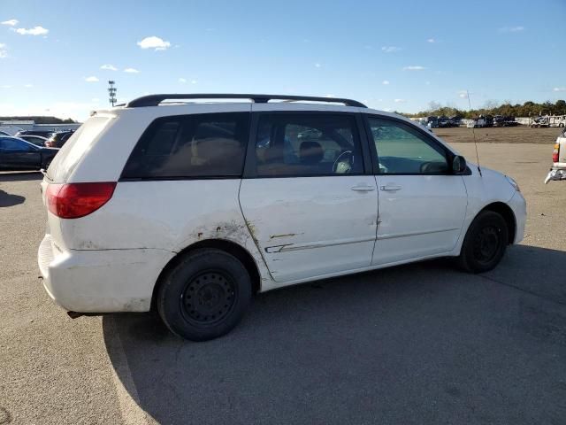 2008 Toyota Sienna CE