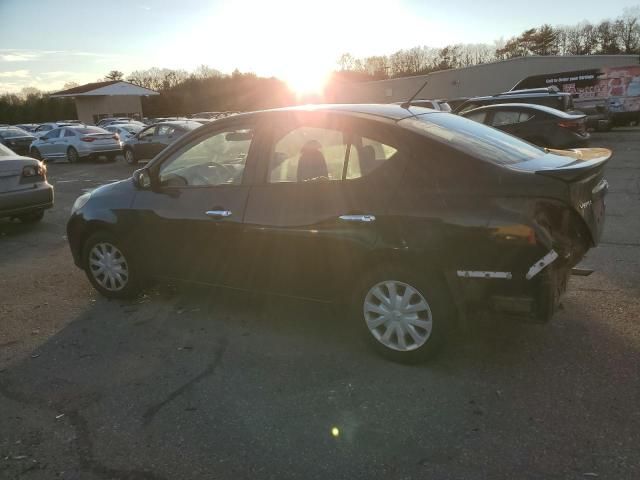 2013 Nissan Versa S