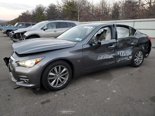 2015 Infiniti Q50 Base