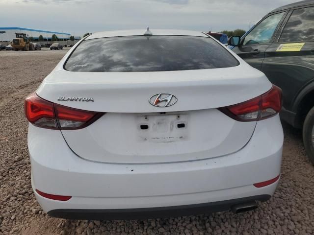 2015 Hyundai Elantra SE