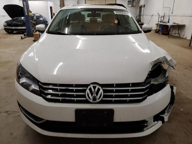 2014 Volkswagen Passat SE