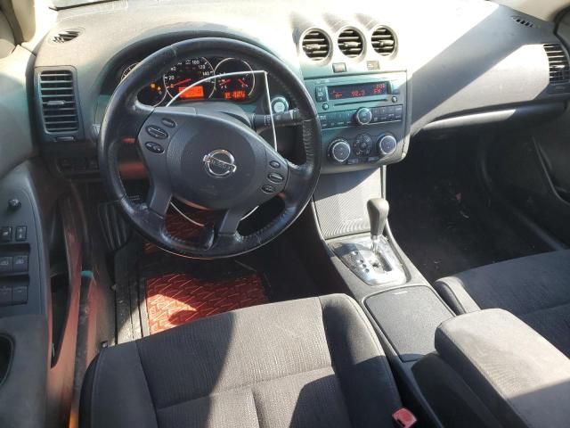 2010 Nissan Altima Base