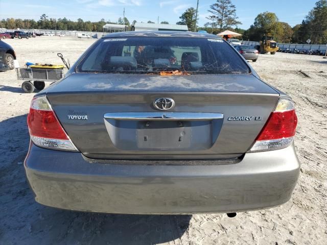 2005 Toyota Camry LE