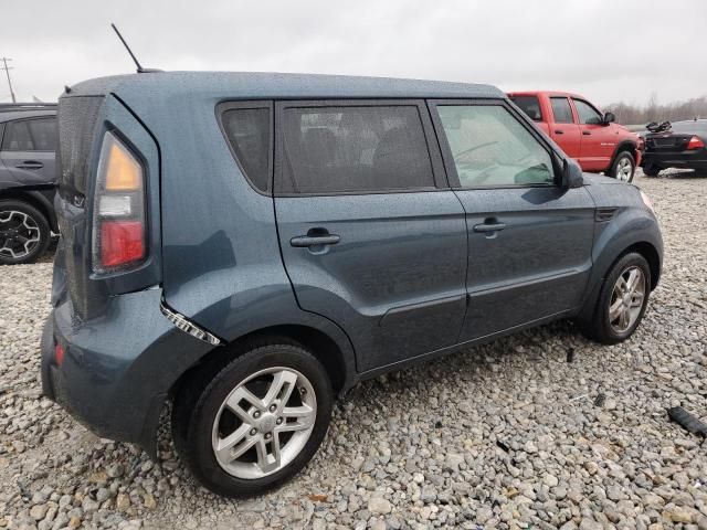 2011 KIA Soul +