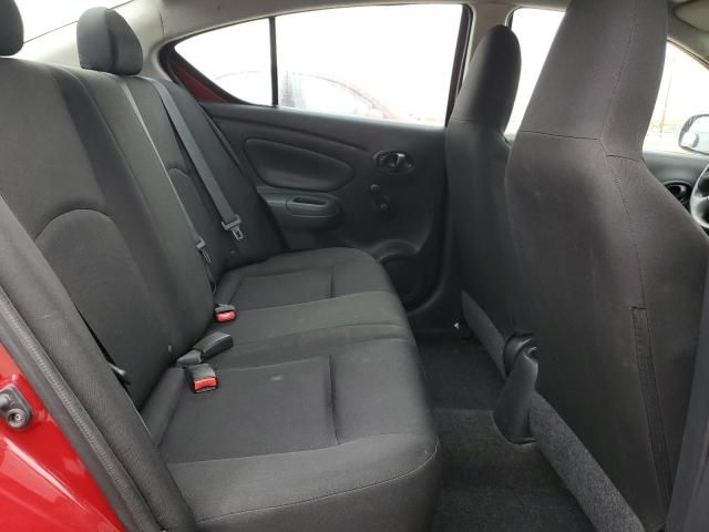 2015 Nissan Versa S