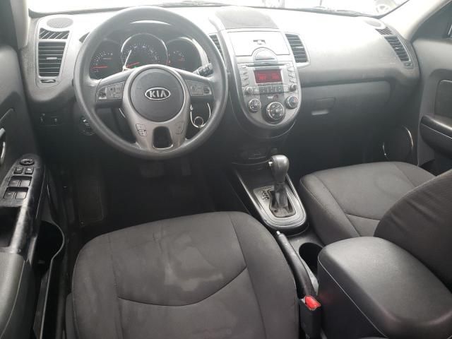 2011 KIA Soul +