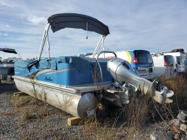 2019 Avalon Boat