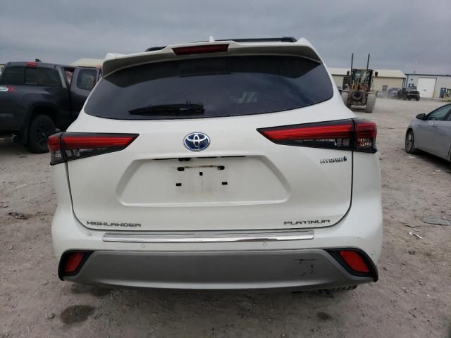 2021 Toyota Highlander Hybrid Platinum